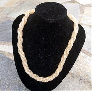 Small, simple necklace. Rope style