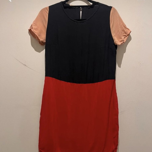 Odette Mini Dress 100% Silk S/M Very Good Condition