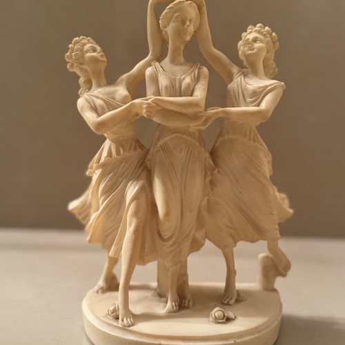 Statue with 3 Muses used, Knossos