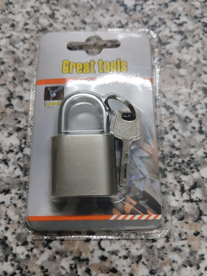 Padlock N30 new with 3 keys
