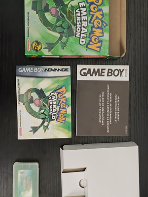Pokémon Emerald Version για Game Boy Advance καινούργιο, πλήρες σετ