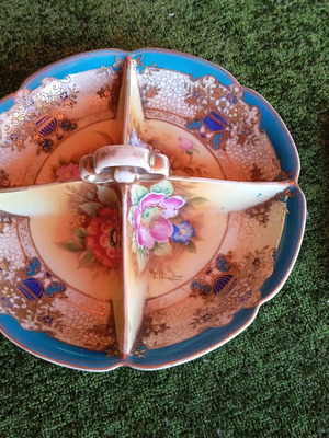 Noritake vintage porcelain divided dish like new with floral decoration