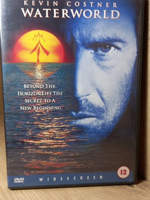 Waterworld DVD σαν καινούργιο με αγγλικούς υπότιτλους