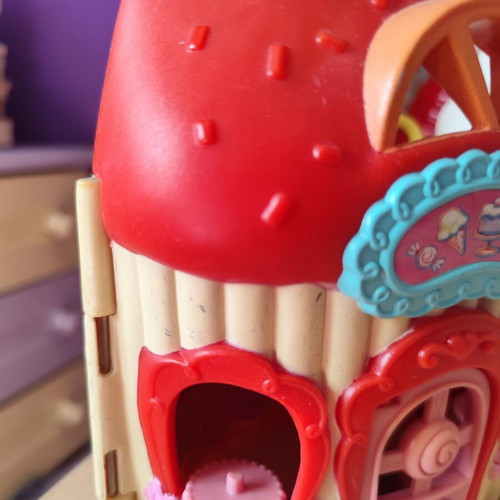 Strawberry Shortcake House used with some stains