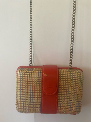 Zara crossbody bag used, coral straw and faux leather with chain