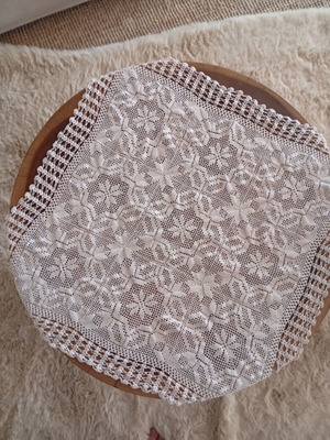Vintage salon set 4 pcs handmade crochet, like new