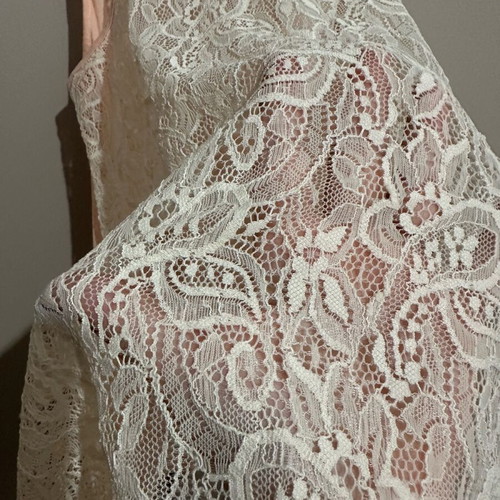 Pink Woman T-shirt like new, lace back, size S
