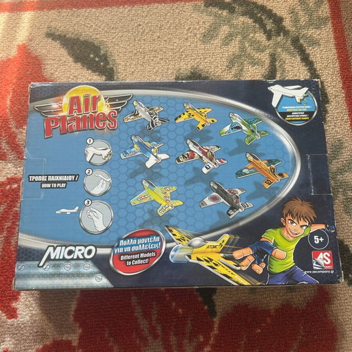 Air planes toy new, pack of 4 aerodynamic planes