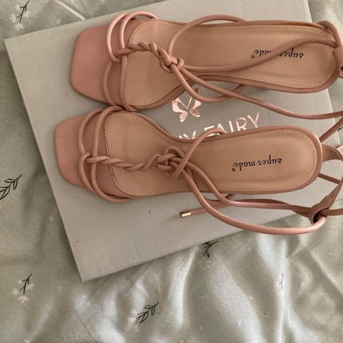Super Mode beige sandals like new, size 38