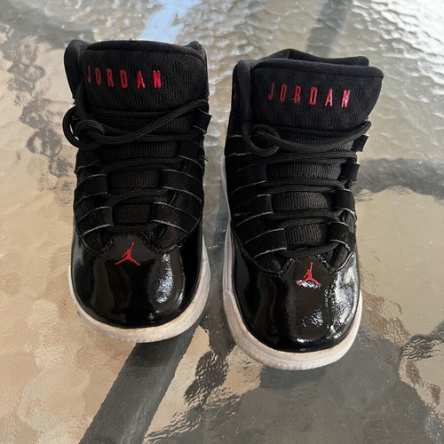 Jordan baby shoes size 22