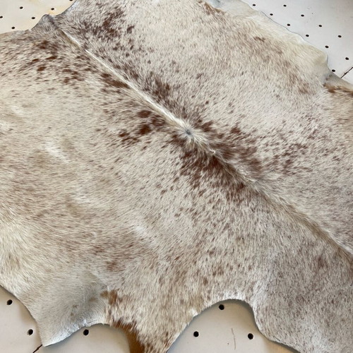 Cowhide rug 3x2 like new, natural leather with unique pattern