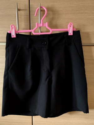Shorts black size S like new