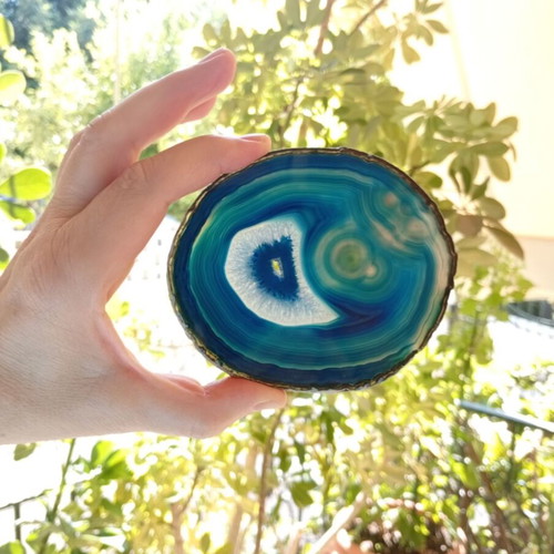 Set of 2 natural agates, minerals