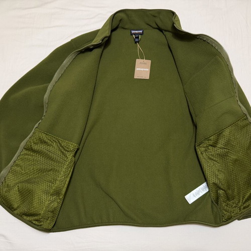 Patagonia Synchilla Fleece Jacket new with tags, pond green, size L