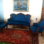 Σαλόνι με καναπέ και δύο καρέκλες