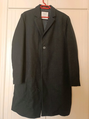 Long coat like new, dark blue, size M