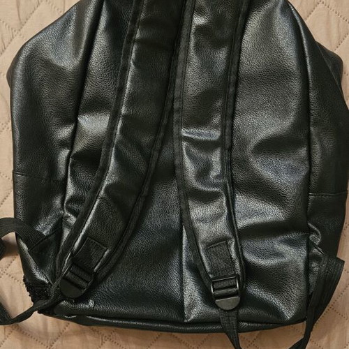 Backpack with sequins like new, black