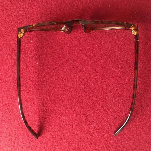 Cat eye sunglasses like new, tortoiseshell with brown lens