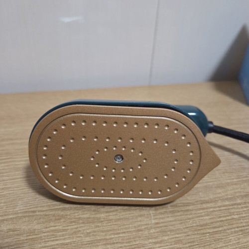 Startronik Mini Portable Iron Green New