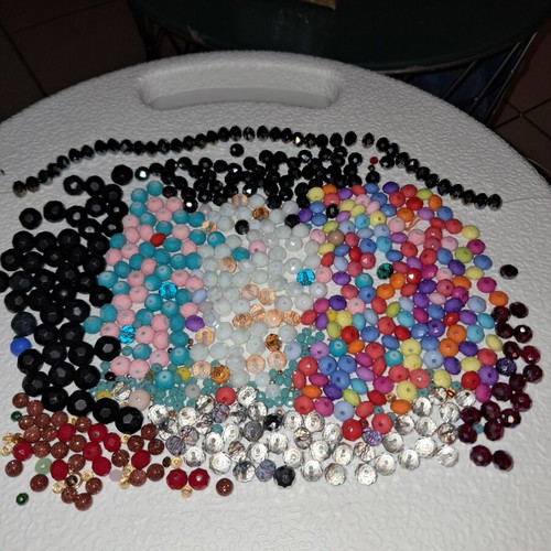 Beads for jewelry