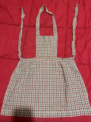 Apron new, dimensions 58x59