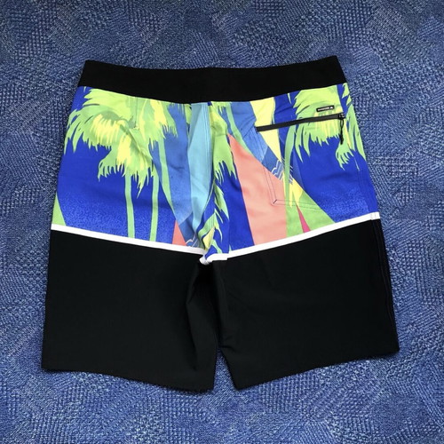 Quiksilver Boardshorts new men's swimwear size M