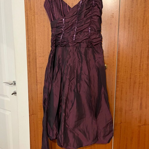 Vintage dress with sequins and side zipper, purple