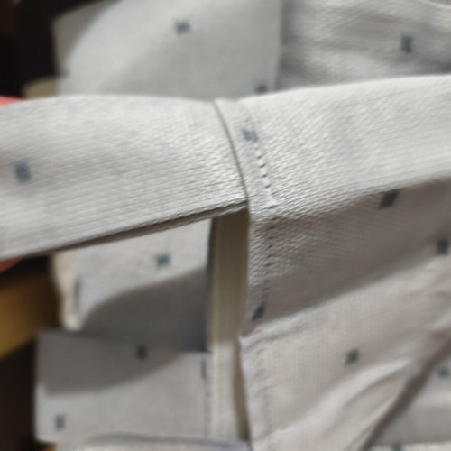 Curtain 280cm width, 220cm height, 8cm hem extension