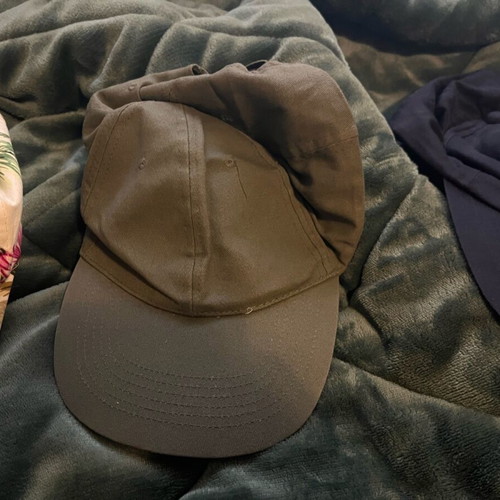 Hats used, pack of 4, one size