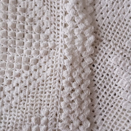Handmade knitted blanket like new