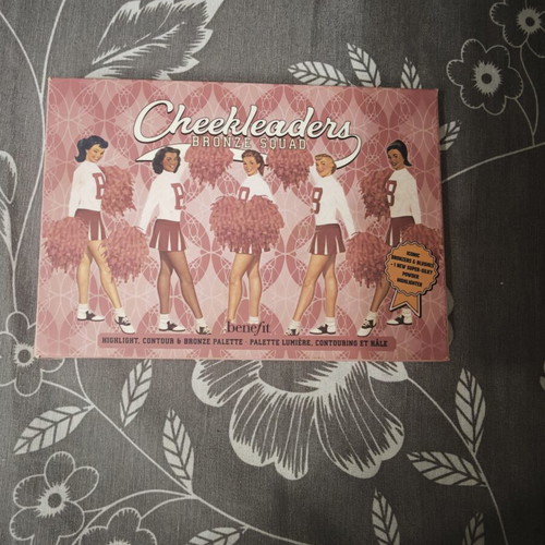Benefit Cosmetics The Cheekleaders Face Palette like new