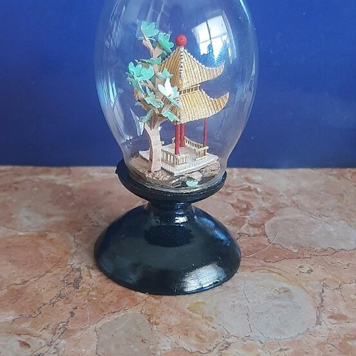 Chinese landscape used cork inside glass egg 10cm