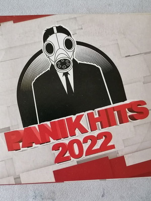 Panik Hits 2022 CD like new, laiko songs