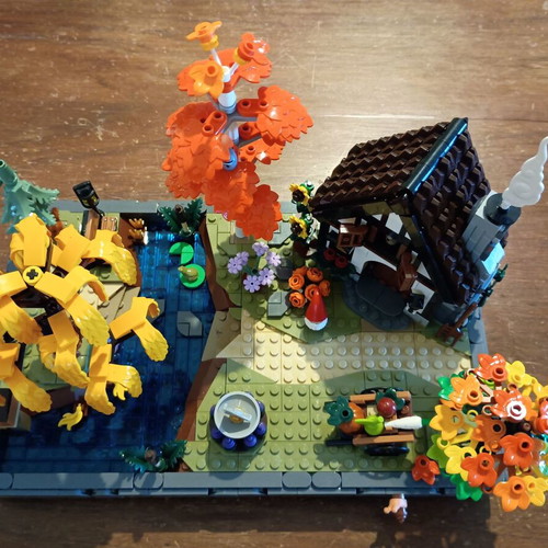 Lego Autumn Cottage Garden used, detailed fall landscape set