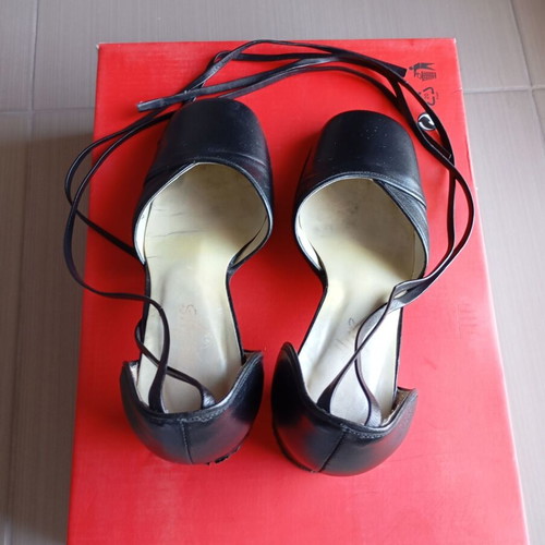 Vintage Shellys leather high heel shoes with strap used size 36-37