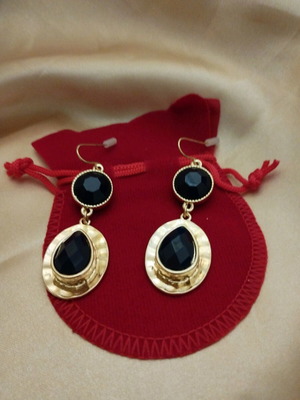 Drop earrings with blue stones gold plated new