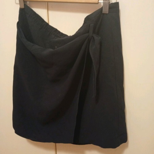 Bluemarine skirt like new, dark blue, summer