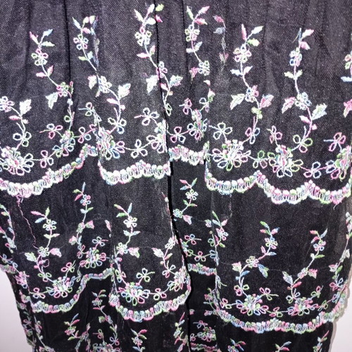 Vintage dress from the 80s new condition, size M