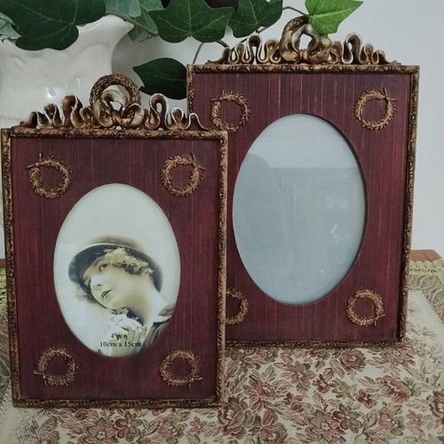 Vintage photo frames set of two, resin with gold details, like new