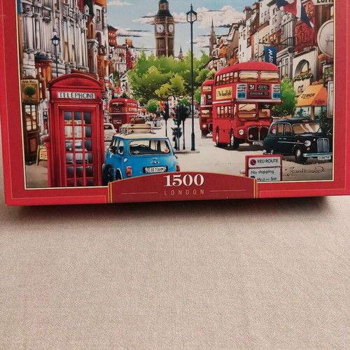 Castorland puzzle Fabulous Las Vegas 1500 pieces like new