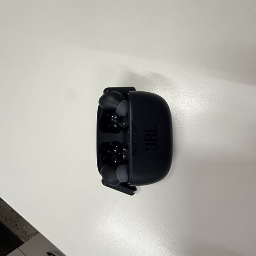 JBL Wireless Bluetooth Headphones like new