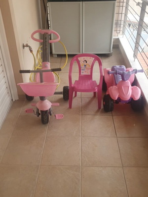 Children's cars and chair used