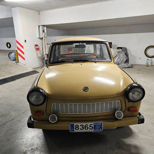 Trabant 601 1975 σαν καινούργιο, κουπέ, βενζίνη, χειροκίνητο