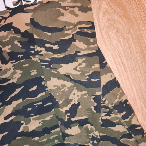 Ellesse Maroo Camo Longline Hoodie like new, unisex medium fit