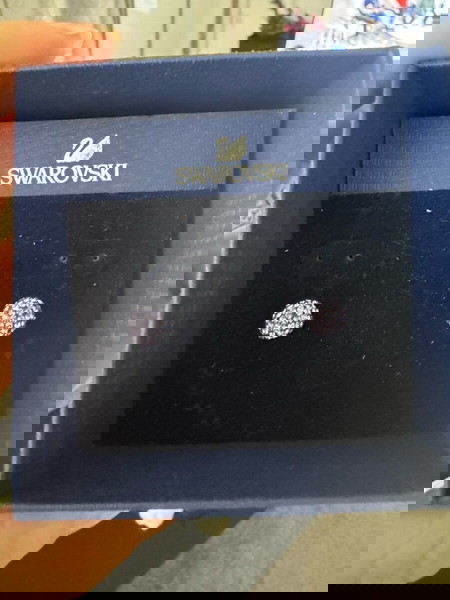 Swarovski σκουλαρίκια