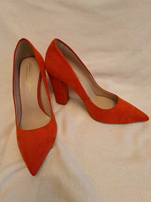 Shoes like new, size 38