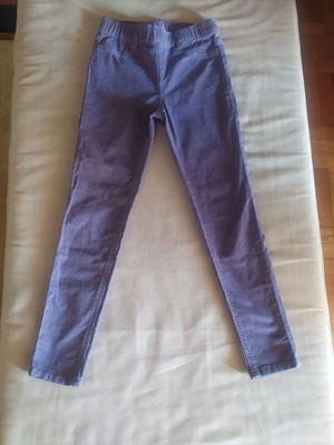 H&M Kids' Corduroy Skinny Fit Pants purple, like new, 8-9 years