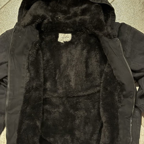 Carhartt J130 Fur Active Hooded Jacket like new, size L, black