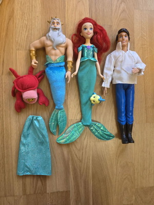 Disney σετ κούκλας Ariel με Eric, Poseidon, Flounder και Sebastian