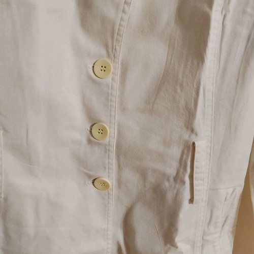 White women's trench coat used, fitted silhouette, size M